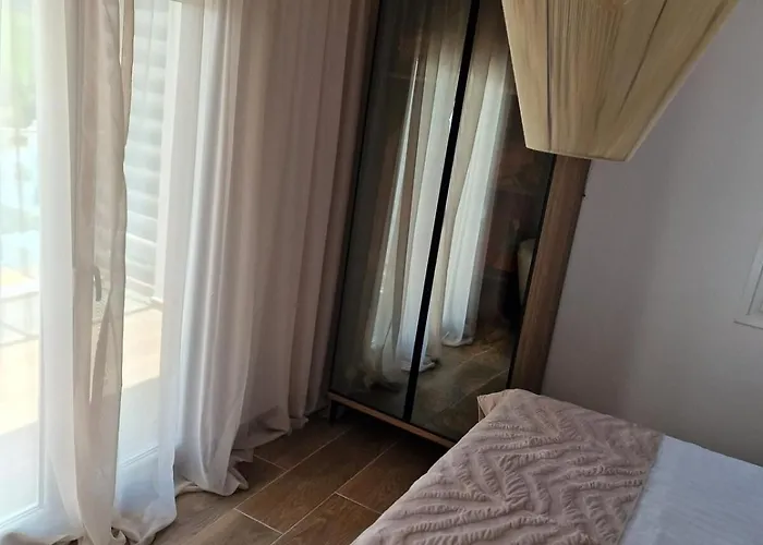 Luxury Sani A2 别墅 *