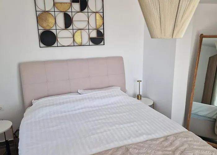 Luxury Sani A2 卡桑德里亚